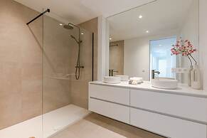 Huswell - New Penthouse With City Harbour Views