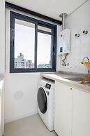 Beautiful and Modern Studio for Couples Stu309
