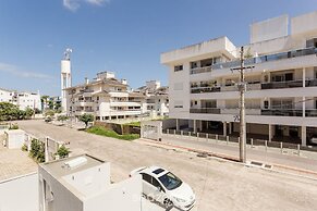 Building With Swimming Pool in Ingleses Norte - STN