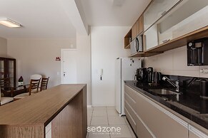 Apt With Charming Sea View in Itacorubi Cmr204