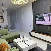 Cozy Apartments By Signature