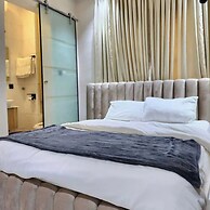 Cozy Apartments By Signature