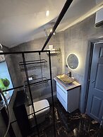 Luxury Chester City Apartments Near Station