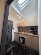 Luxury Chester City Apartments Near Station