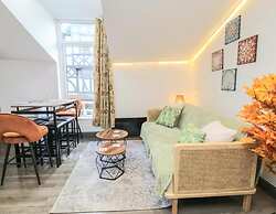 Luxury Chester City Apartments Near Station