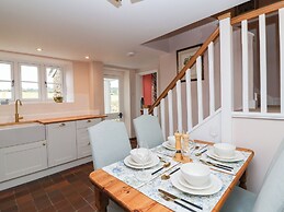Thatchers End