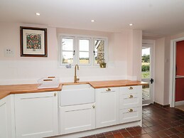 Thatchers End