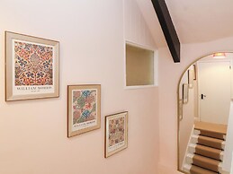 Thatchers End