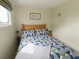 Seiriol Shepherds Hut