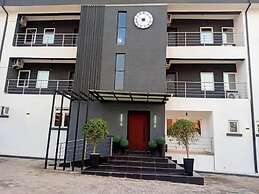 Exquisite Apartments By Signature