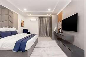 Exquisite Apartments By Signature
