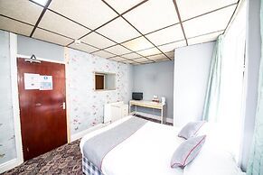MyRoomz Silver Strand Hotel