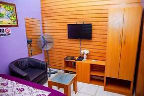 Exclusive Hotel and Suites by K