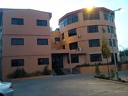 Exclusive Hotel and Suites by K