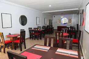 De Guest Pride Hotel and Suites