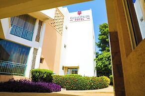 De Guest Pride Hotel and Suites