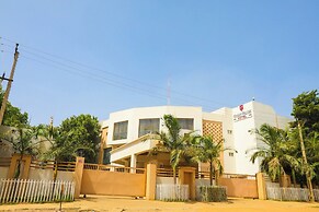 De Guest Pride Hotel and Suites