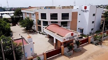 De Guest Pride Hotel and Suites