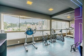 Apt in Cond. with heated pool CUR0905