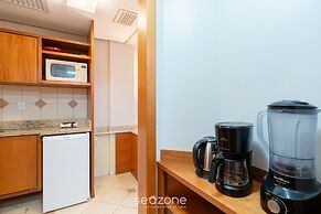 Apt in Cond. with heated pool CUR0905