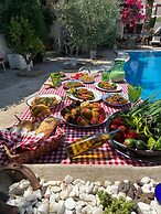 Morisi Pansiyon Karaburun