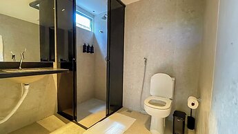 Yacht - by Setai Apartaments