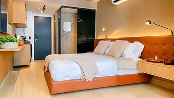 Yacht - by Setai Apartaments