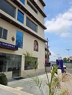HOTEL VANAMALI