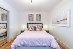The Deco Retreat - UNR - Pet Friendly