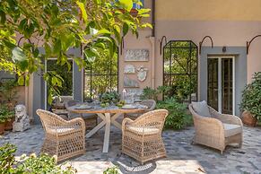 The Garden Lodge in Lucca