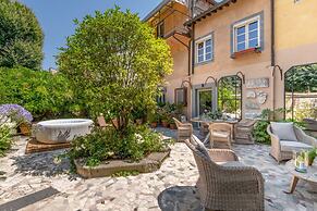 The Garden Lodge in Lucca