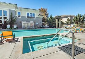 New Upscale 1BR Stay With Mini Golf Sauna Heated Pool