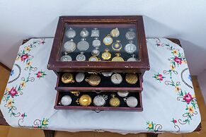 Emphasis Traditional House