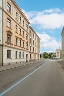 Riverside Hotel by Goodnite cz