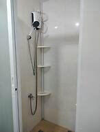 Cozy Quezon City Condo With Private Pool & Elevator Access