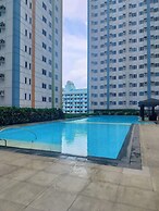 Cozy Quezon City Condo With Private Pool & Elevator Access