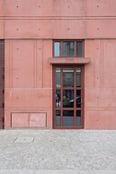 Liiiving - Factory Pearl Apartment