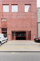 Liiiving - Factory Pearl Apartment