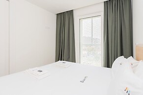 Liiiving - Factory Pearl Apartment
