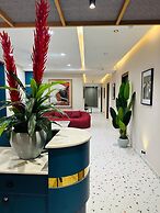 PubliQ Luxury Stays