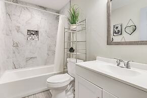 1 Mi to Dtwn Monroe: Family-friendly Duplex!