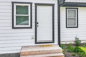 1 Mi to Dtwn Monroe: Family-friendly Duplex!