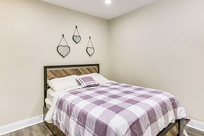 1 Mi to Dtwn Monroe: Family-friendly Duplex!