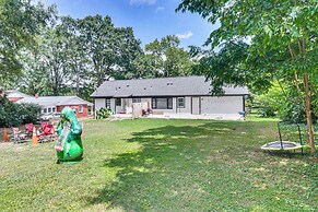 1 Mi to Dtwn Monroe: Family-friendly Duplex!
