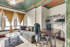 Near Downtown Scranton: Getaway w/ Patio