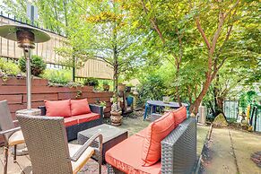 Near Downtown Scranton: Getaway w/ Patio
