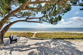 Fish & Kayak: Home Near Shell Point Beach!