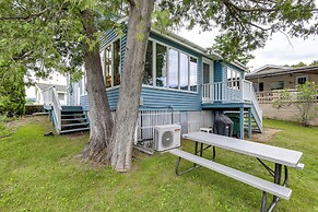 Waterfront Cottage on Lake George w/ 2 Docks!