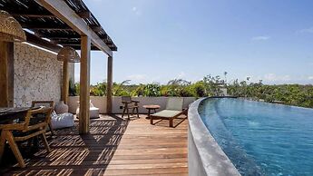 Hidden Gem With Private Pool and Rooftop Terrace