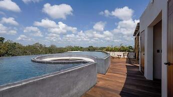 Hidden Gem With Private Pool and Rooftop Terrace